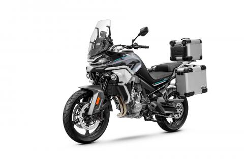 Motocykl CFMOTO 800MT Sport - černá