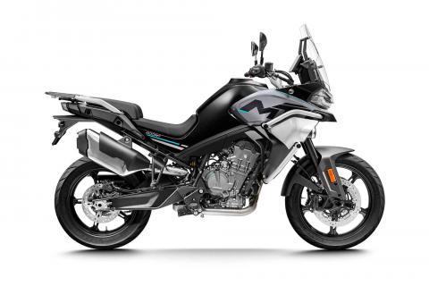 Motocykl CFMOTO 800MT Sport - černá