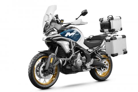 Motocykl CFMOTO 700MT Adventure