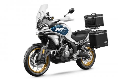 Motocykl CFMOTO 700MT Adventure