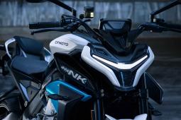 Motocykl  CFMOTO 675NK