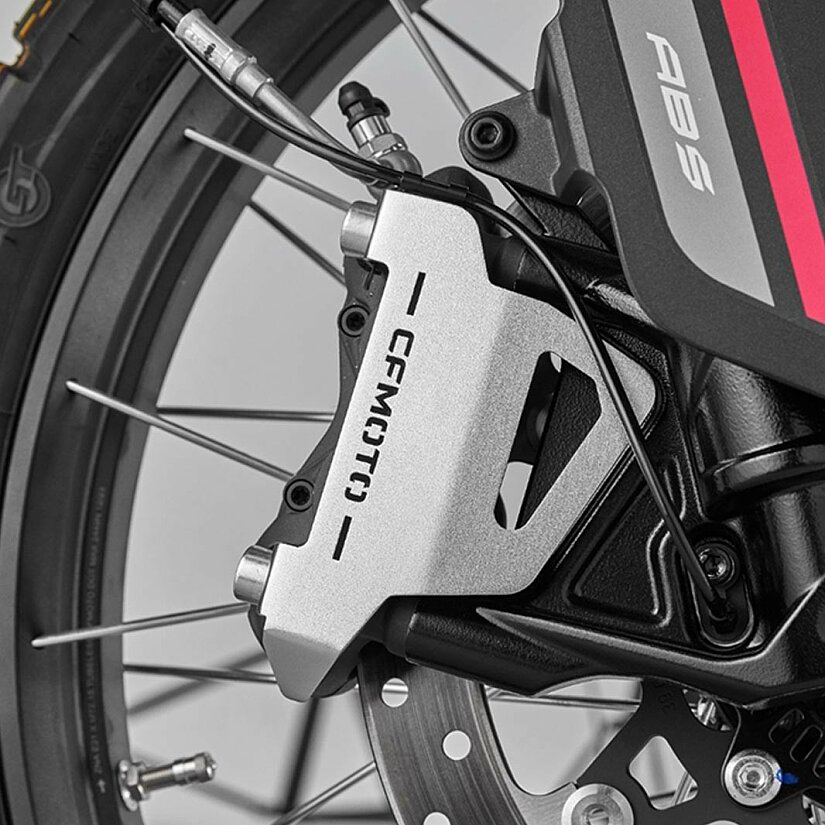 450MT Kryt předního brzdového třmenu