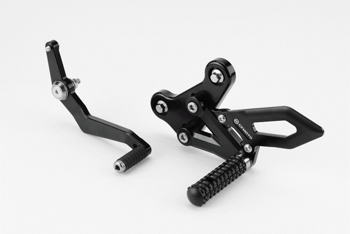 675SR Sportovní nastavitelné stupačky