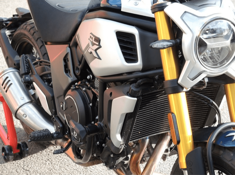 700CL‑X Padací rám (trojúhelníkový protektor)