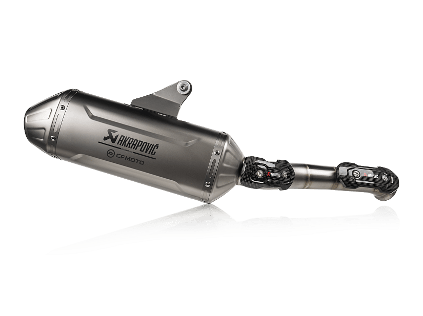 800MT‑X Výfuk CFMOTO Akrapovič Slip‑On