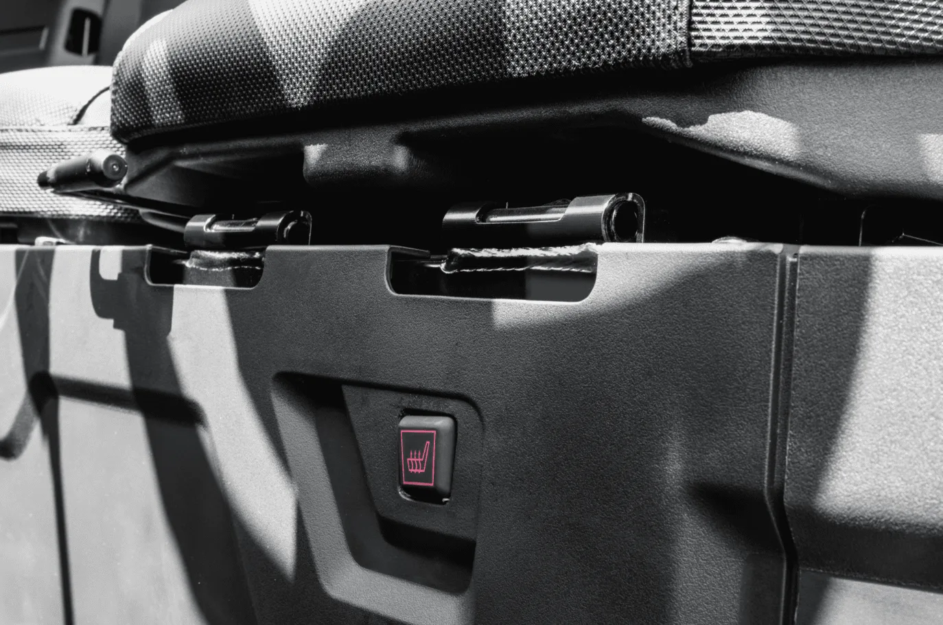 UTV625 Vyhřívaný sedák spolujezdce