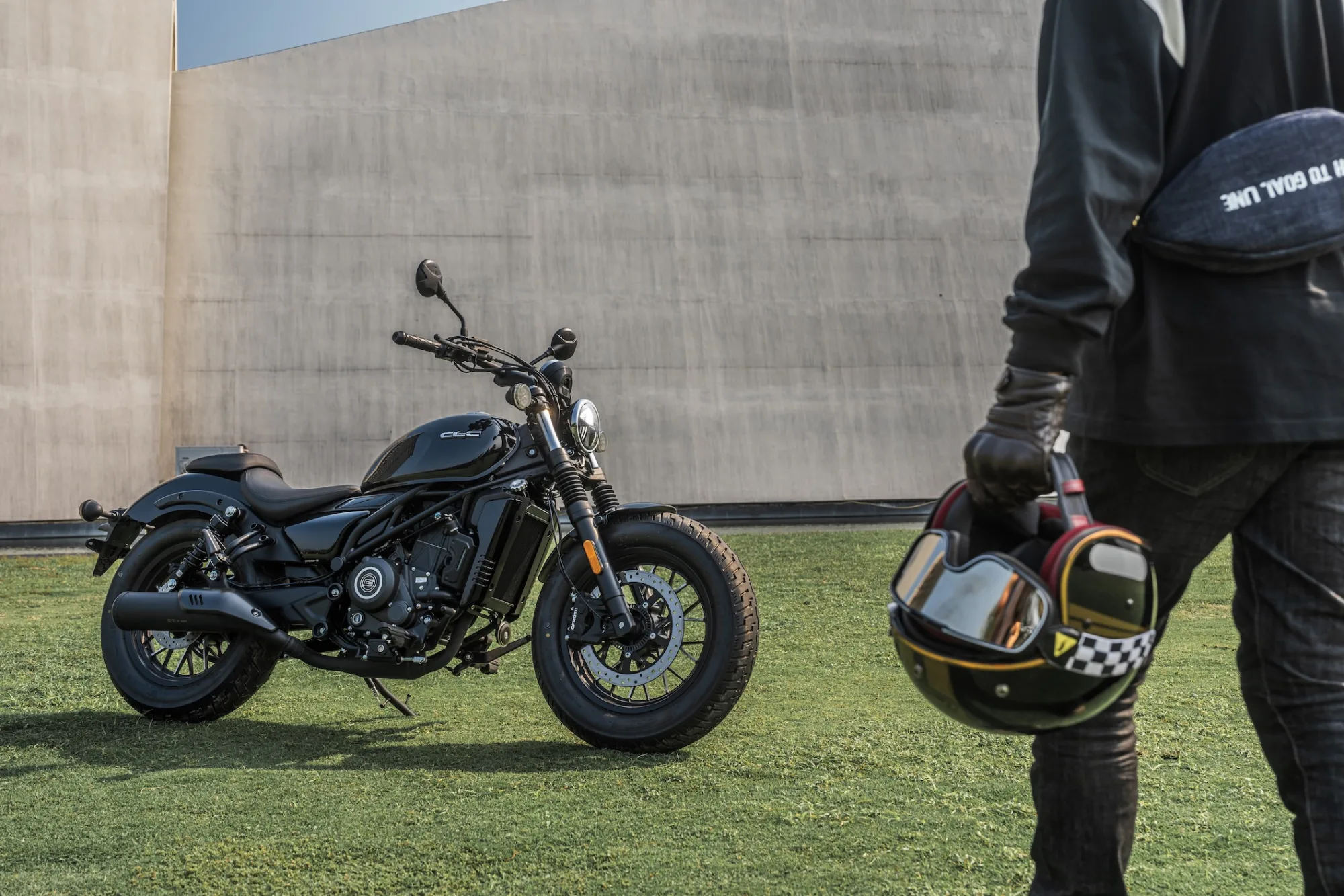 250CL-C — fotografie 2