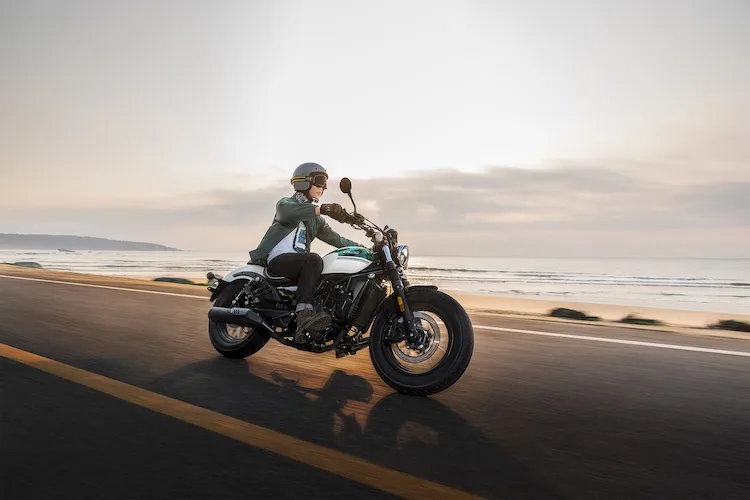 250CL-C — fotografie 6