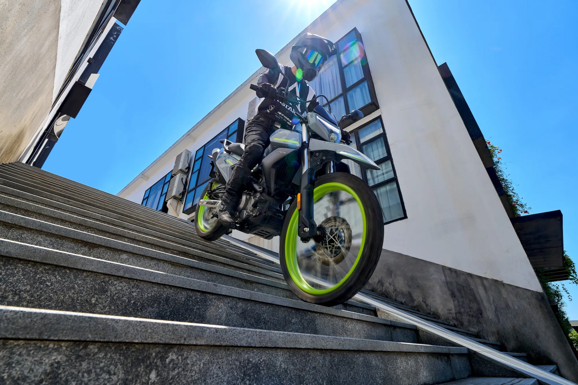 250DUAL — fotografie 3