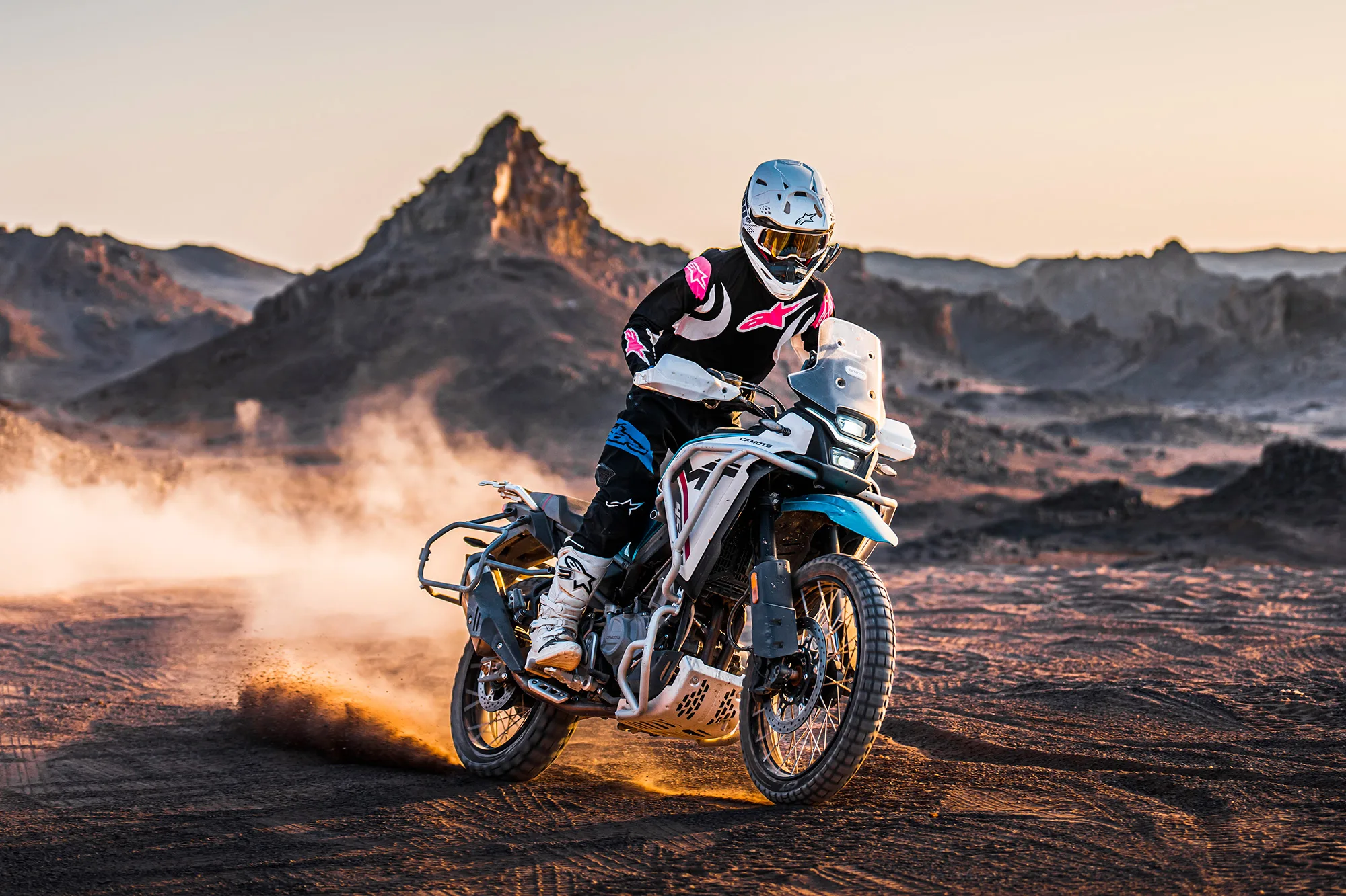 450MT-R/RX — fotografie 32