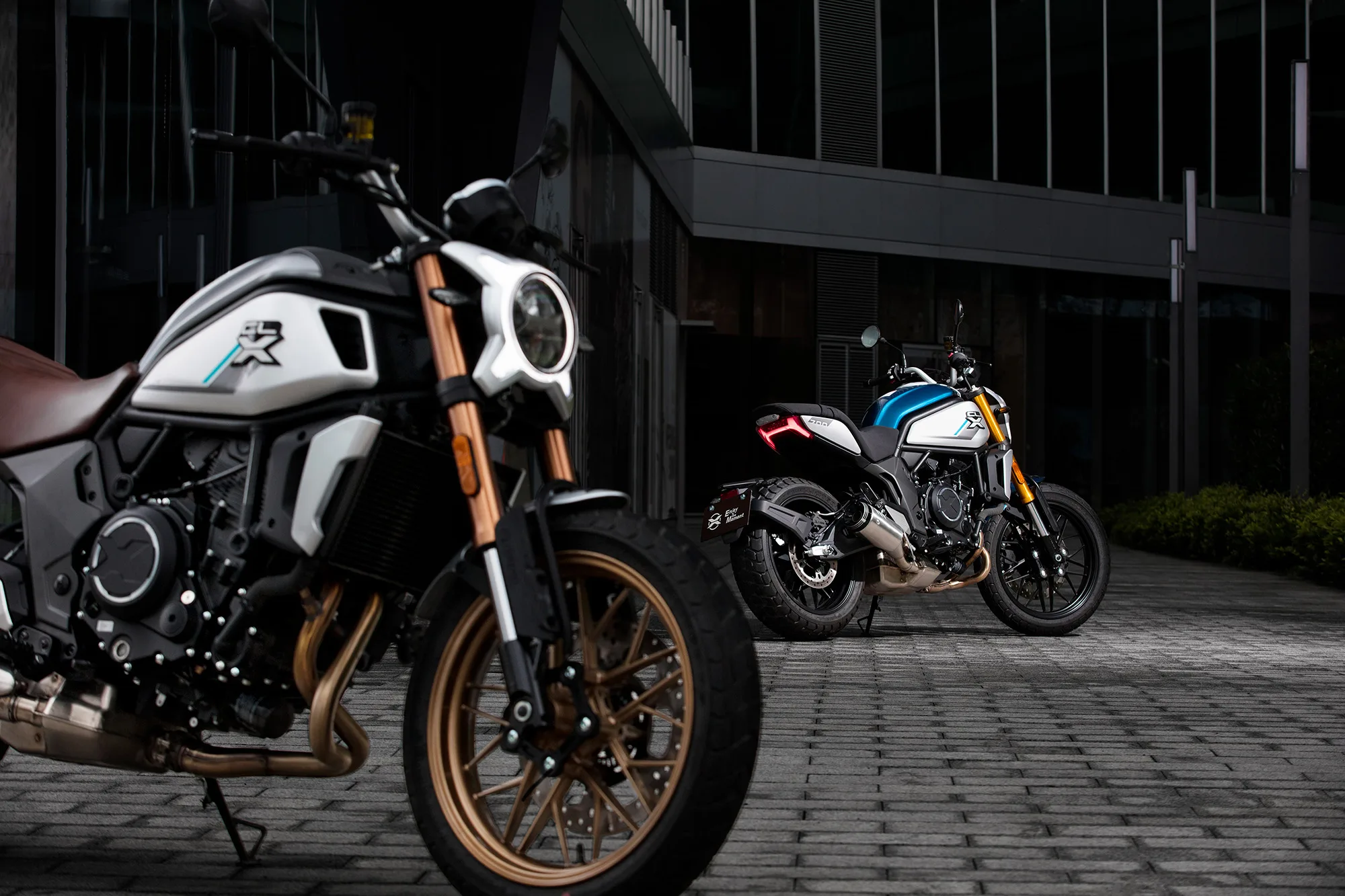 700CL-X Heritage — fotografie 20