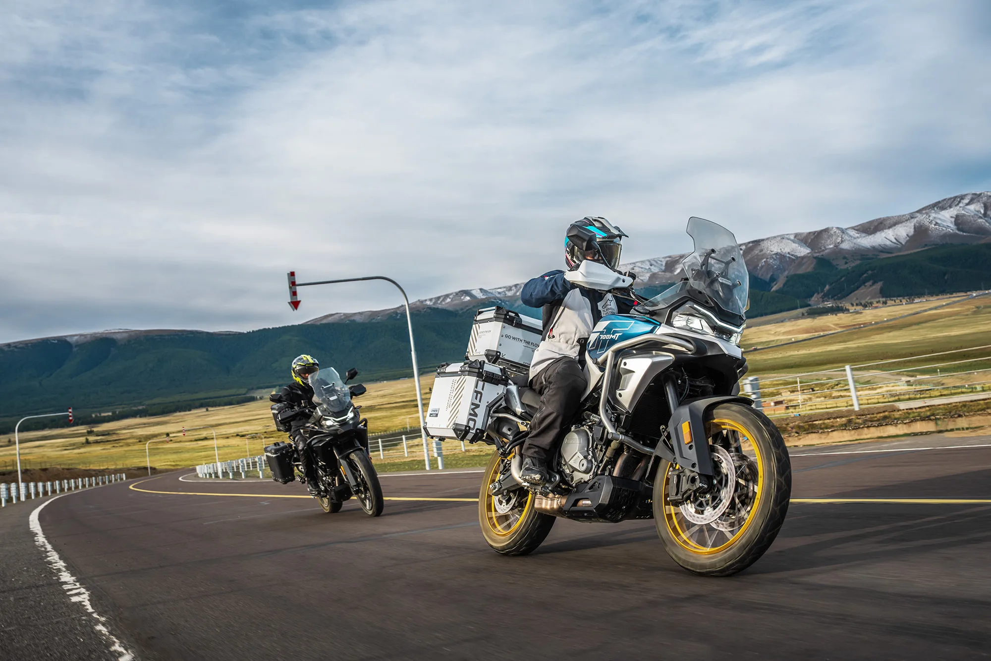 700MT ADVENTURE — fotografie 11