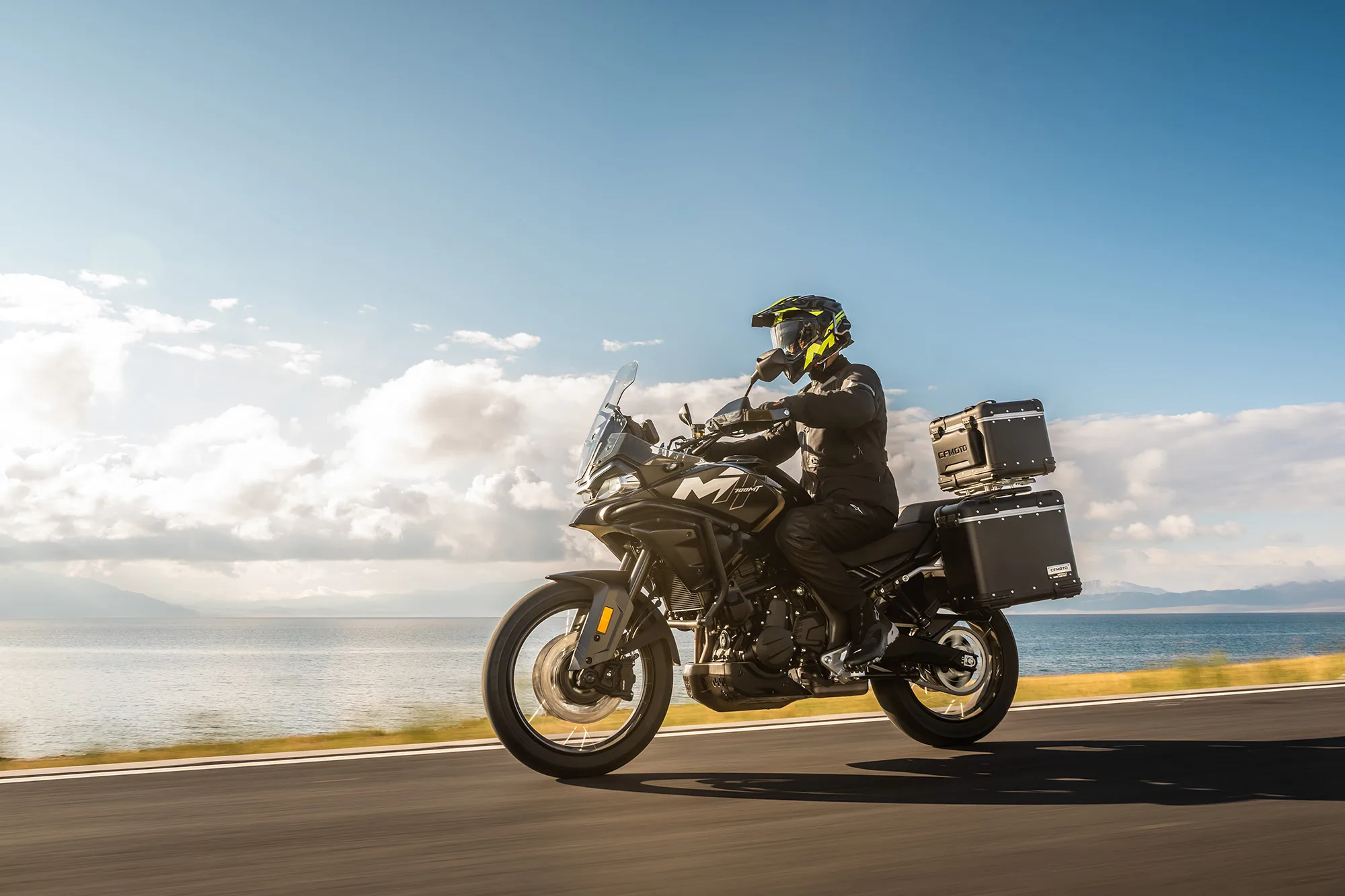 700MT ADVENTURE — fotografie 14