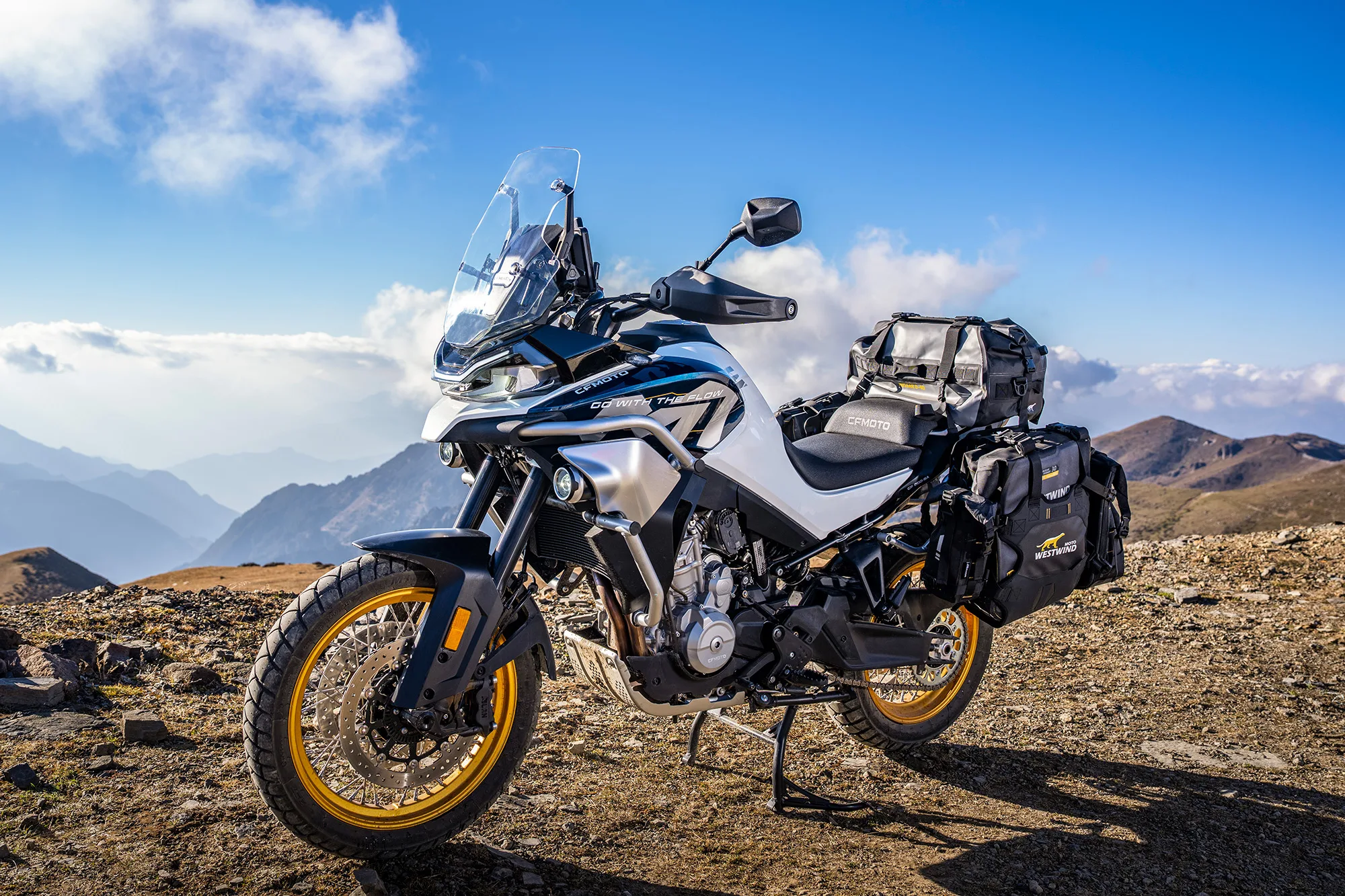 800MT EXPLORE — fotografie 16