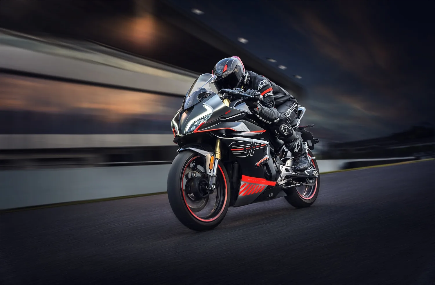 450SR — fotografie 4