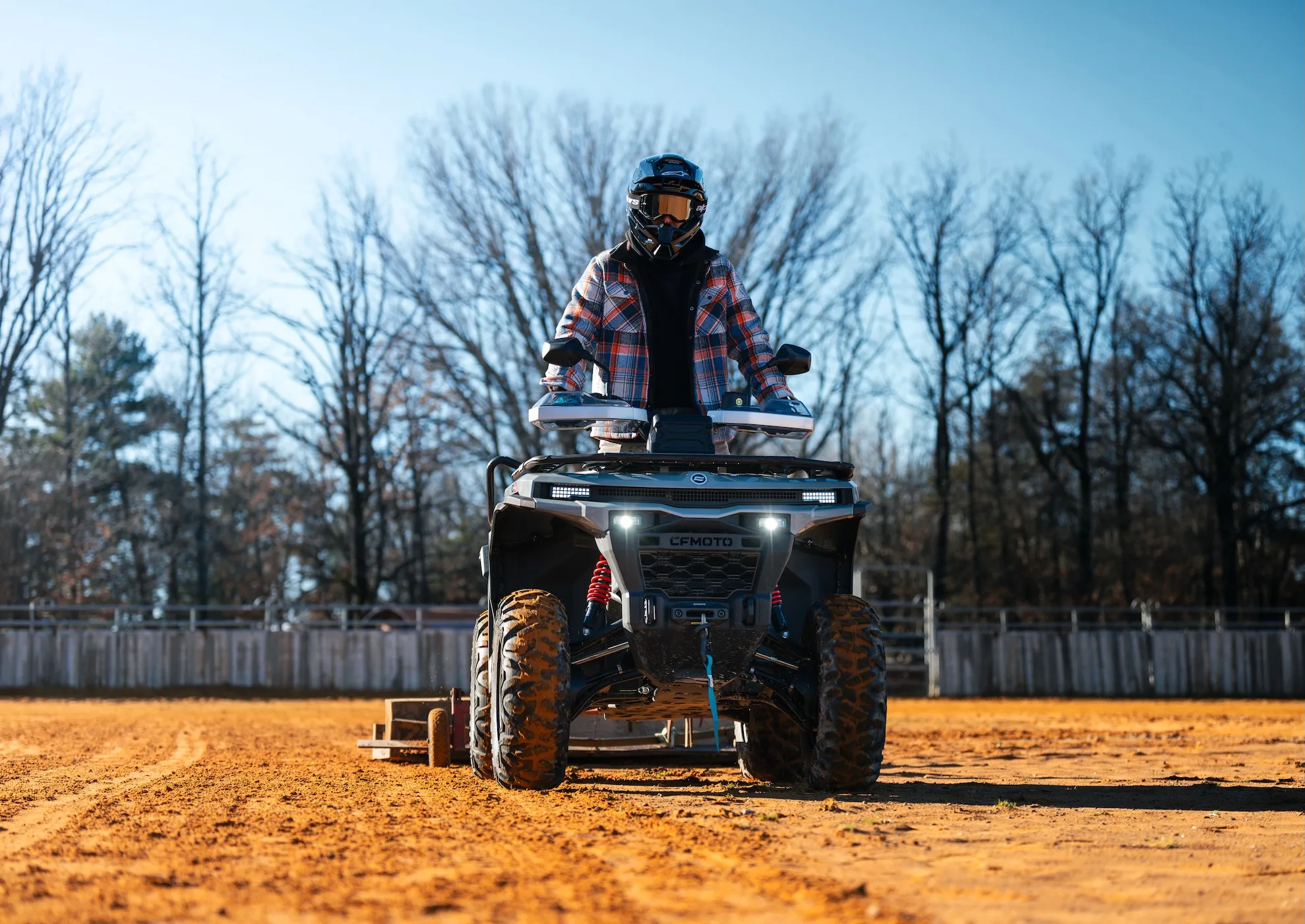 Pracuje za vás…TÁHNE.TLAČÍ.MAKÁ!