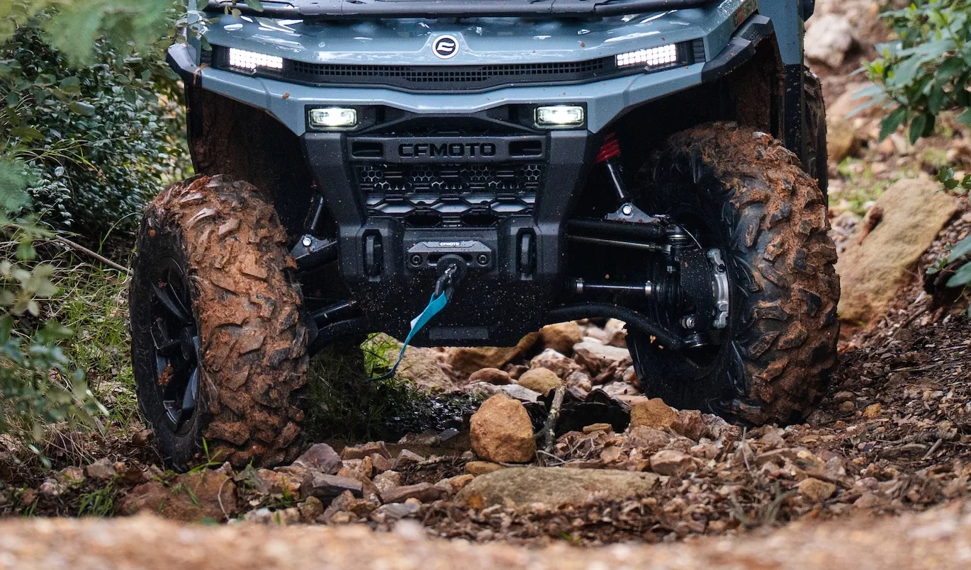 Tažné zařízenía silný naviják