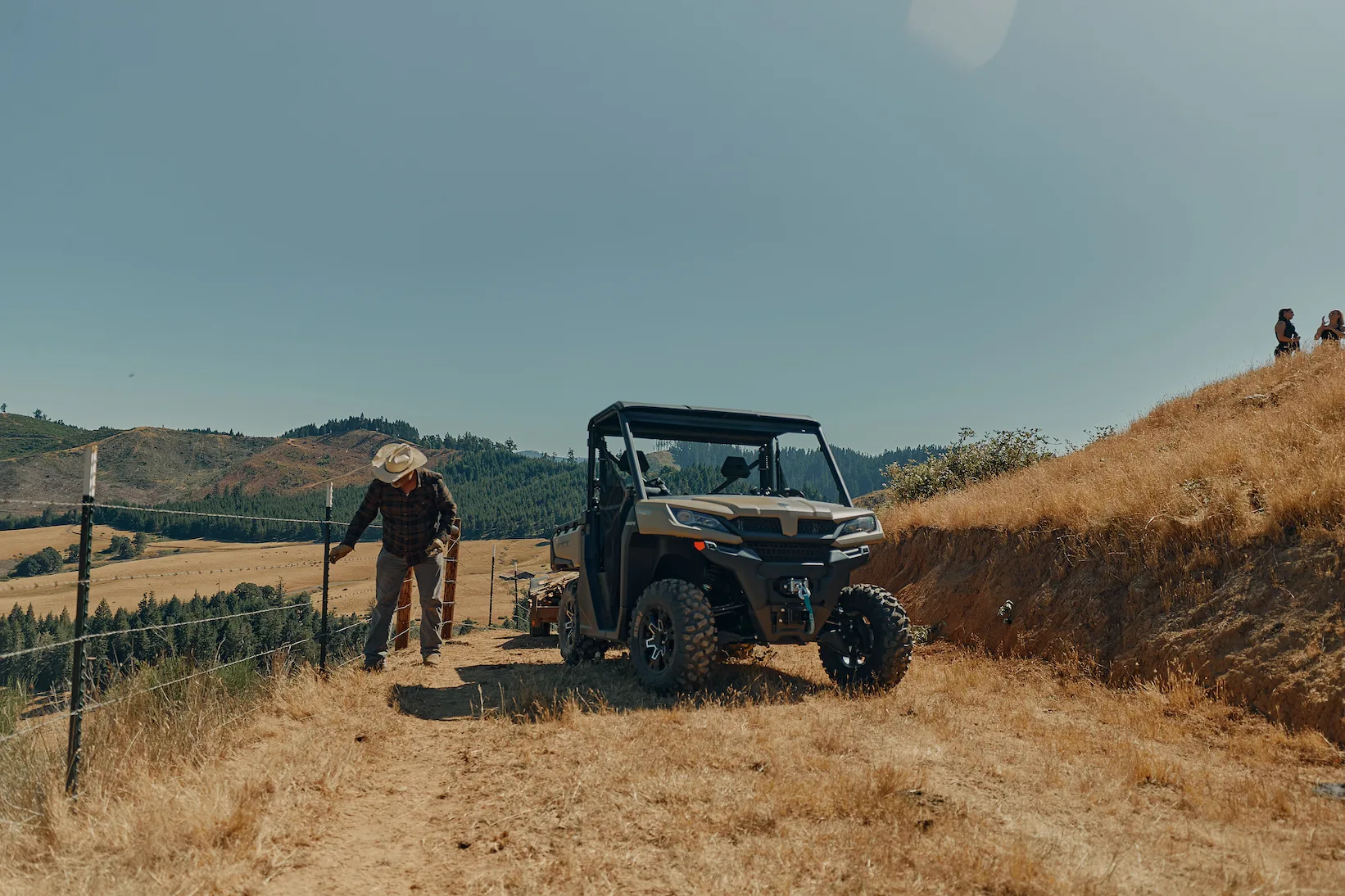 GLADIATOR UTV 1000 — fotografie 2