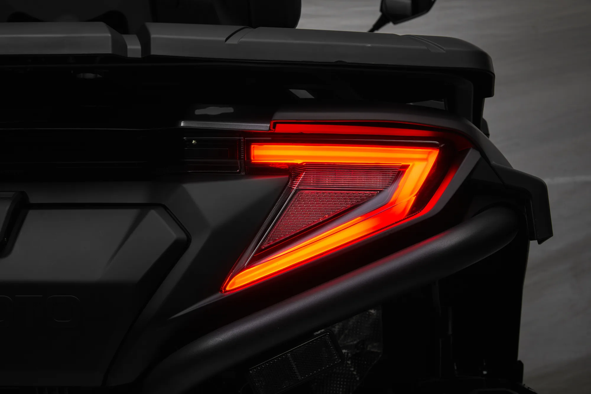 GLADIATOR X625-A — fotografie 2