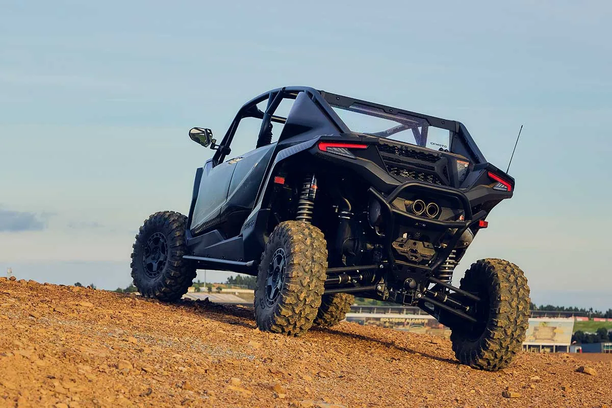 GLADIATOR Z10 TURBO XL — fotografie 11