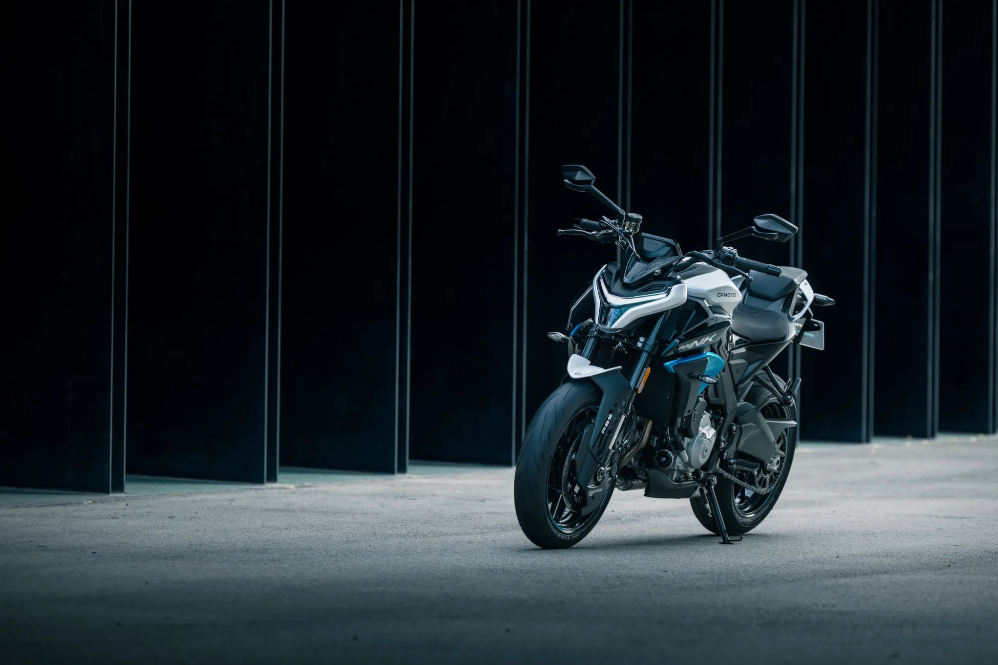 675NK — fotografie 17