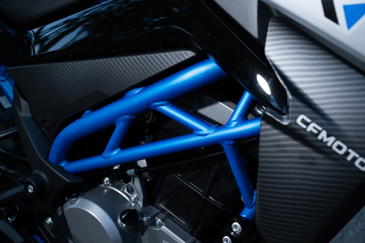 300NK — fotografie 7