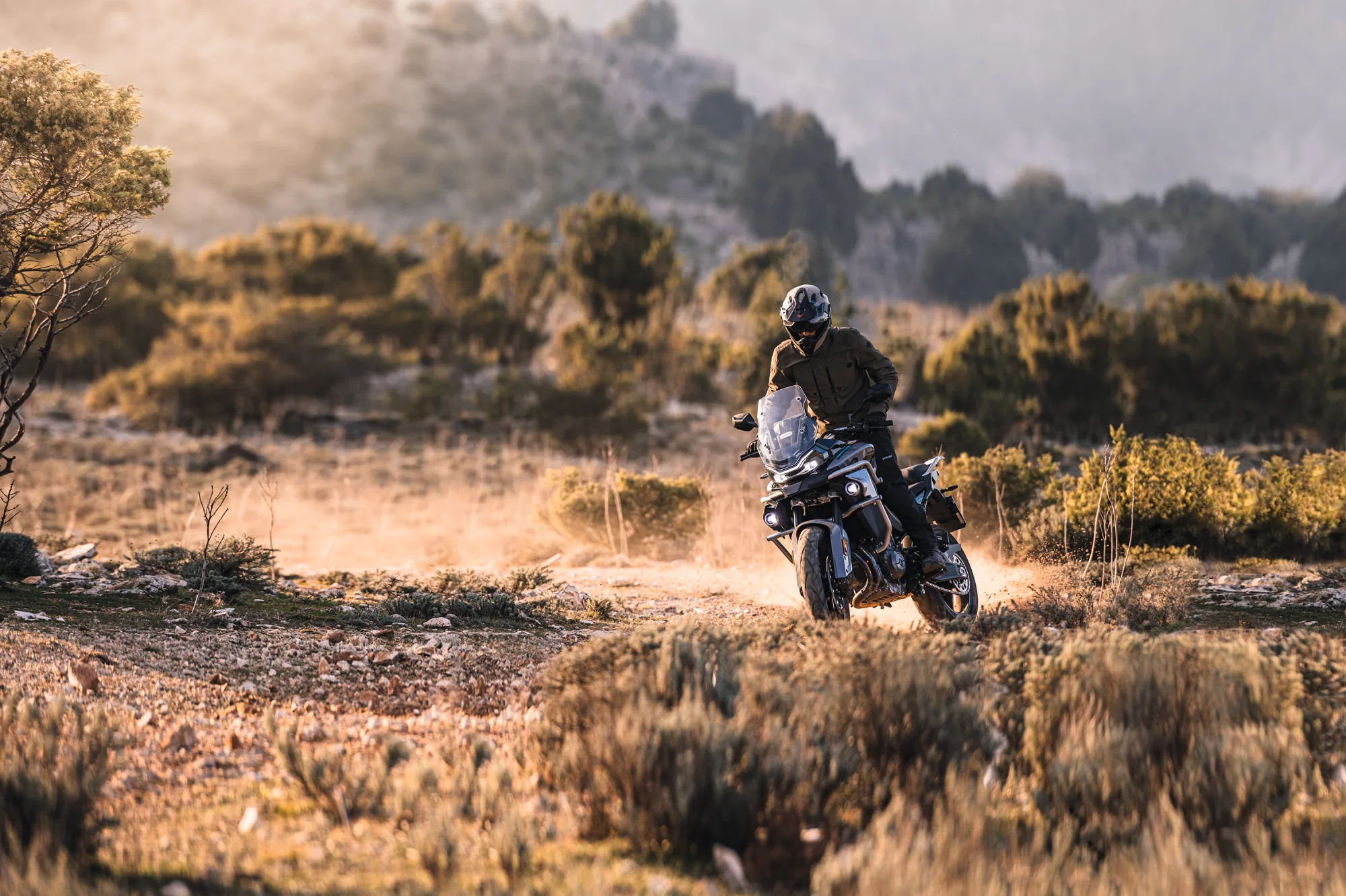 800MT SPORT — fotografie 8