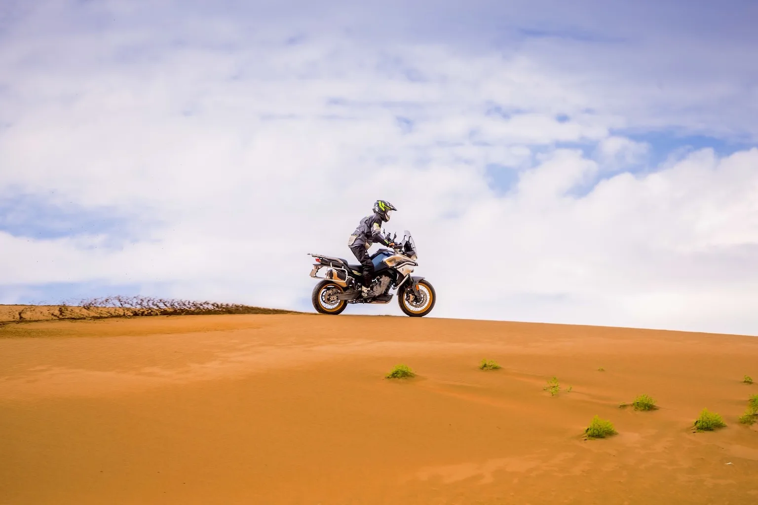 800MT SPORT — fotografie 11