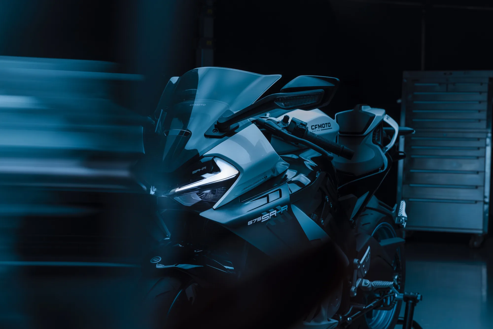 675SR-R — fotografie 2