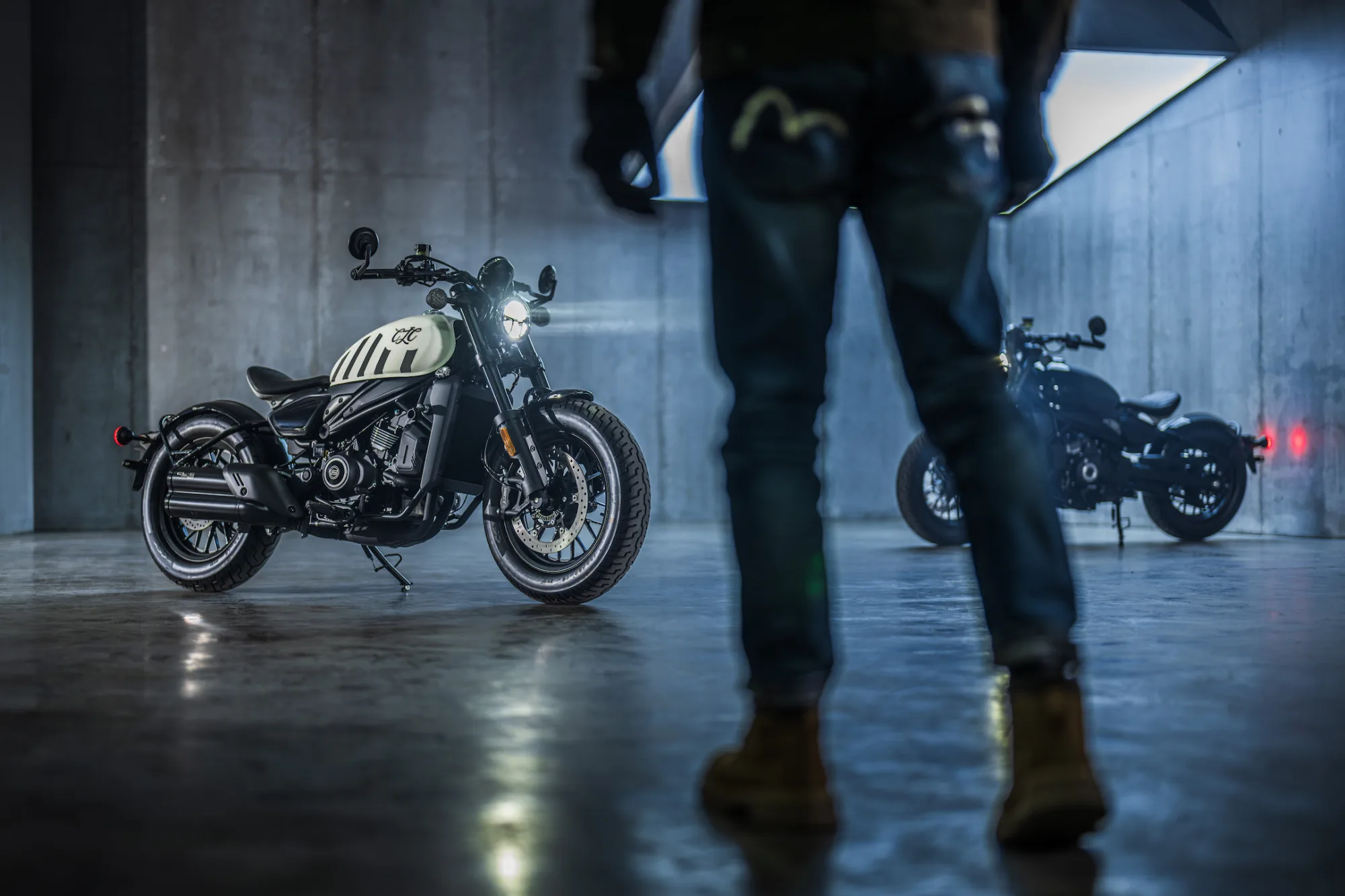 450CL-C Bobber — fotografie 1