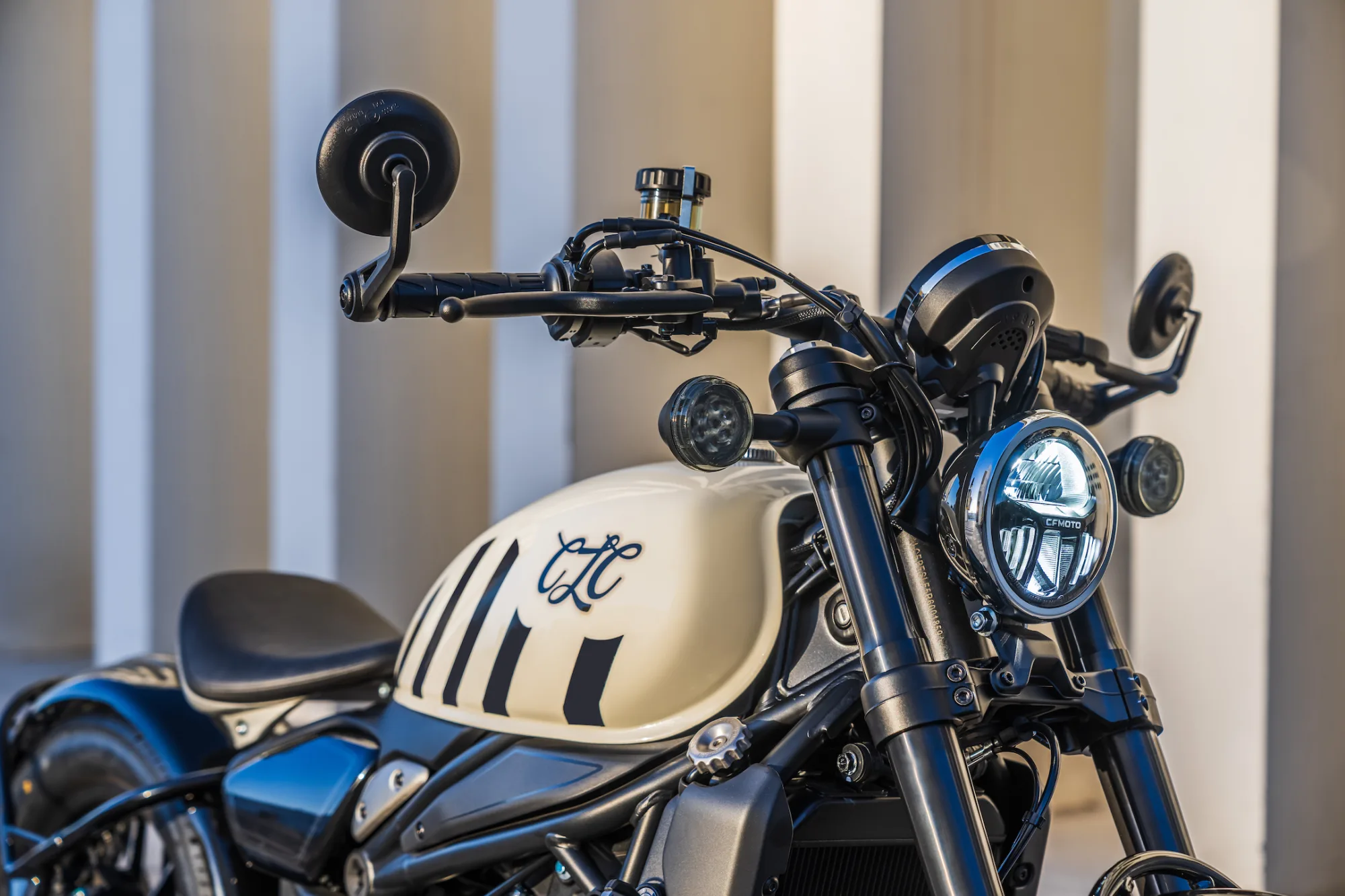 450CL-C Bobber — fotografie 2