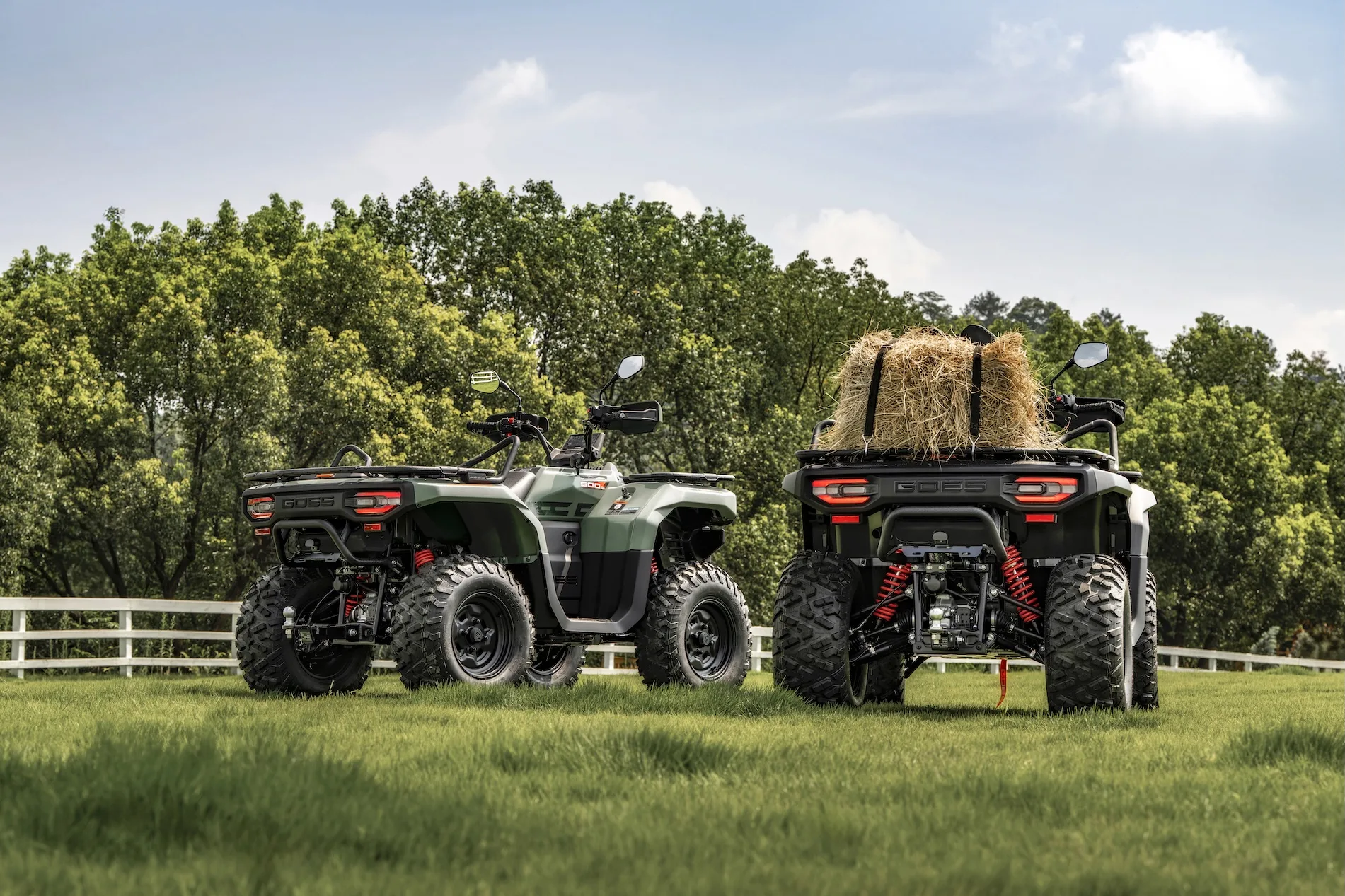 TÁHNE. TLAČÍ. PRACUJE.