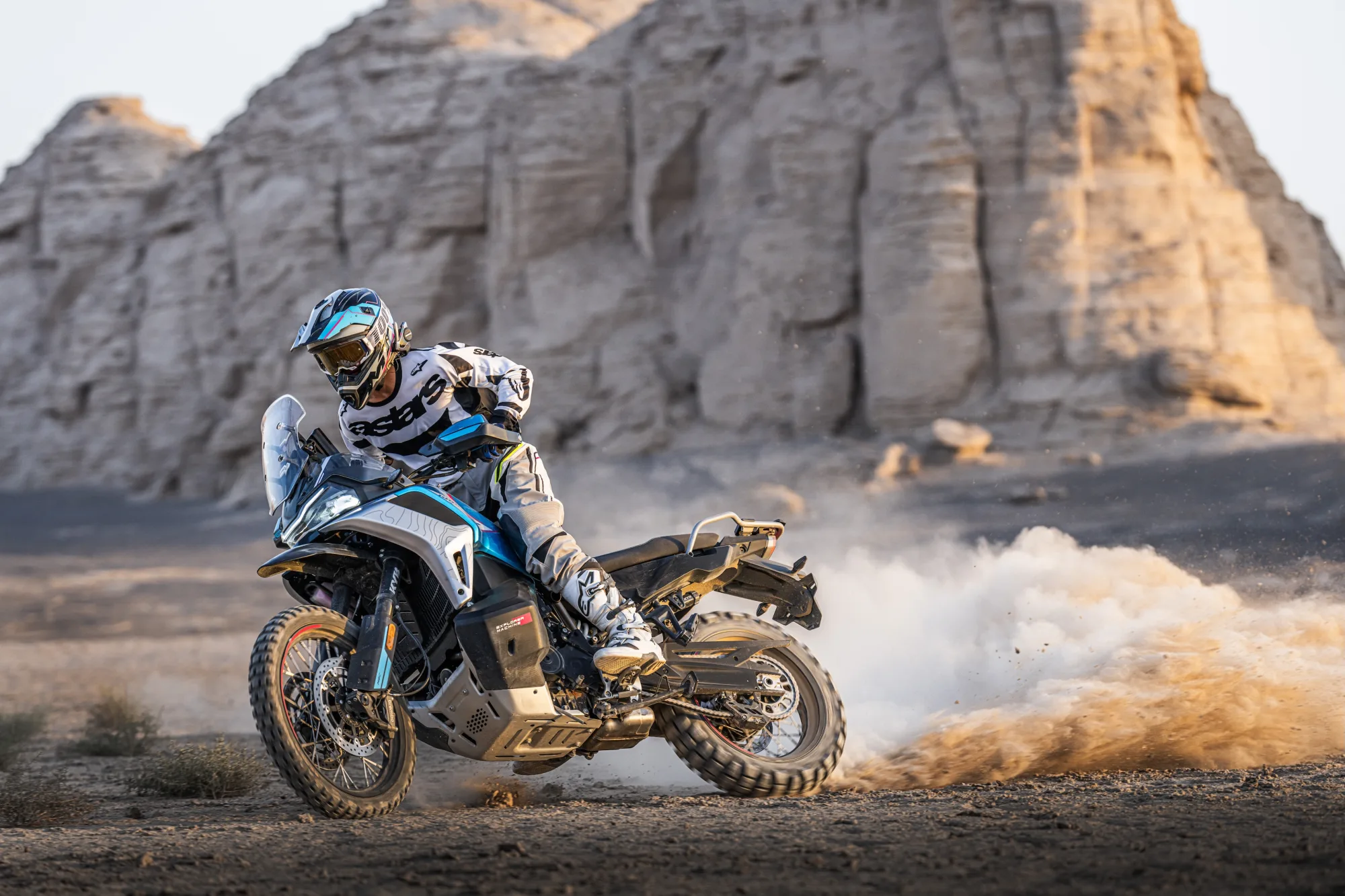 1000MT-X — fotografie 9