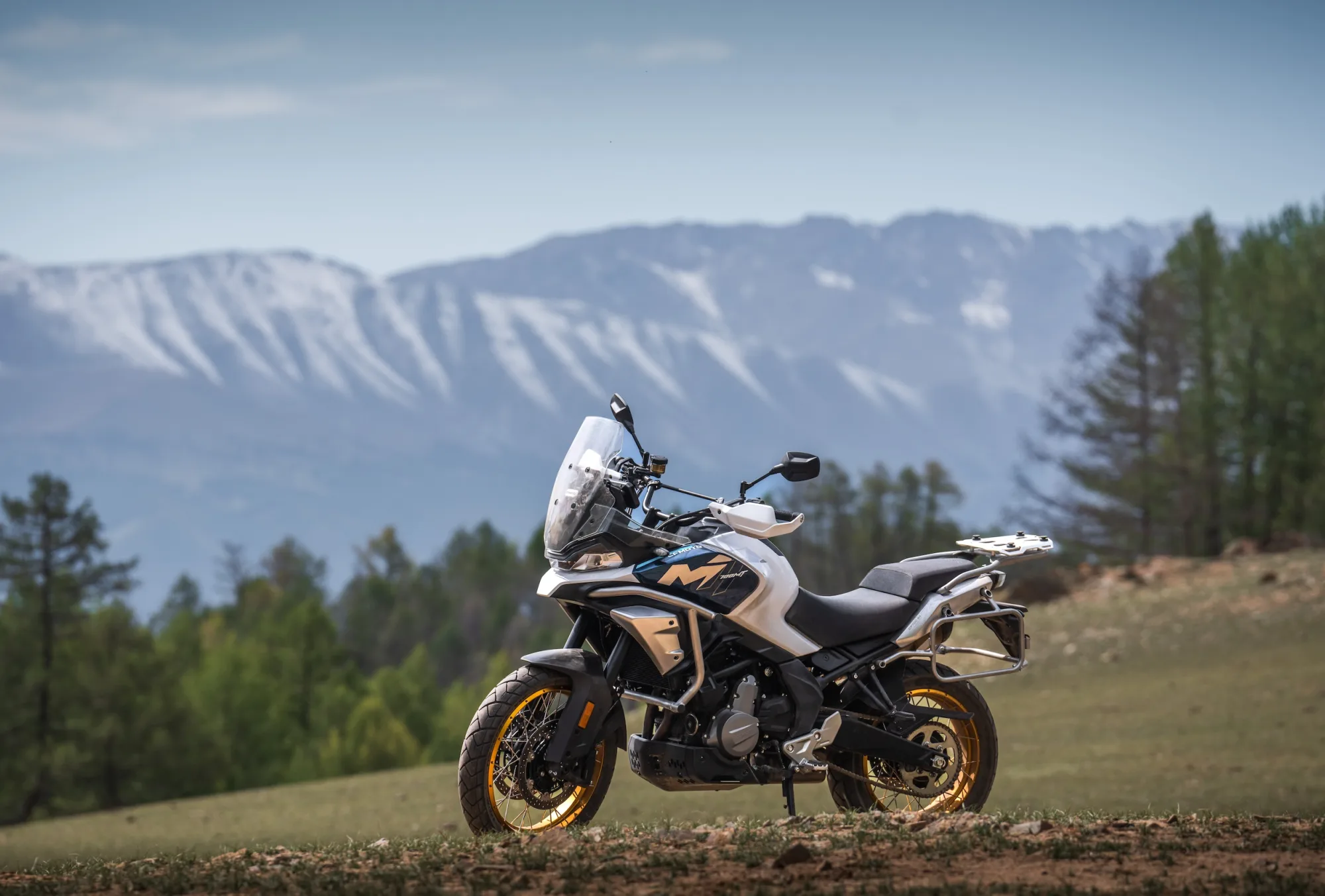 700MT ADVENTURE — fotografie 3