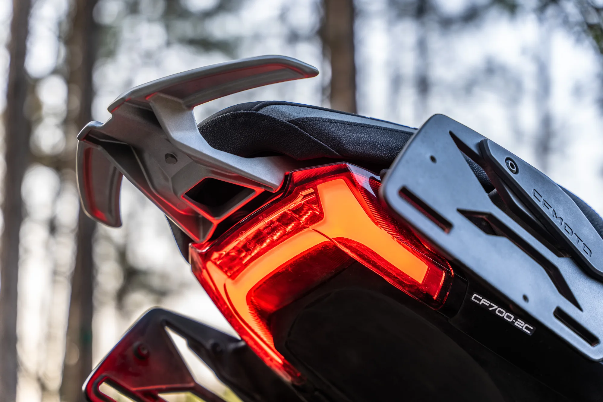 700CL-X Adventure — fotografie 3